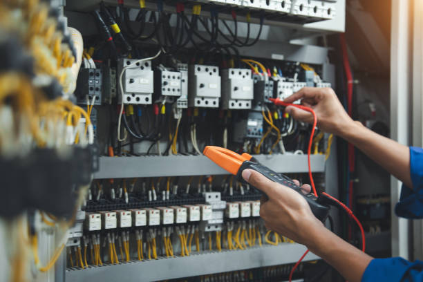 Professional Electrician in Columbus, KS